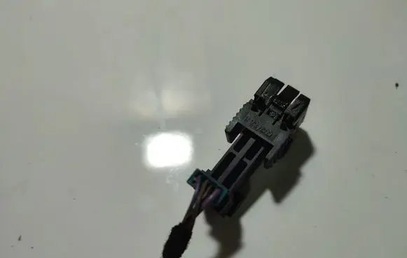 BMW 3 E46 Brake pedal sensor switch 19689942