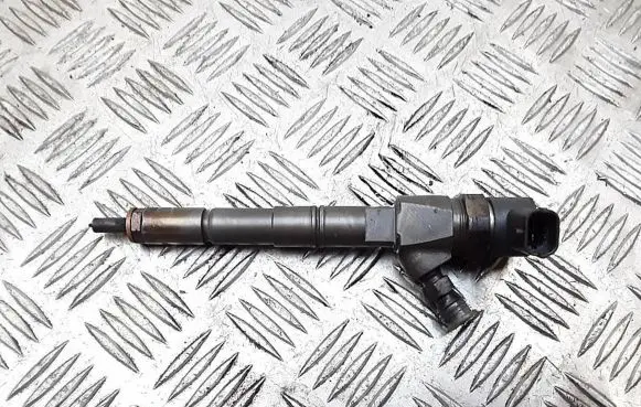 Opel Insignia A Fuel injector 0445110423