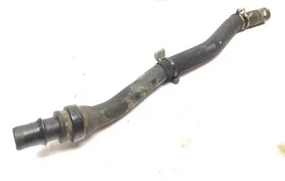 Nissan NV400 Engine coolant pipe/hose