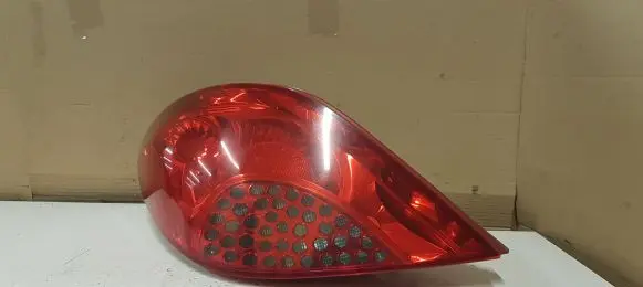 Peugeot 207 Rear/tail lights 05038 964998668002 9649986680