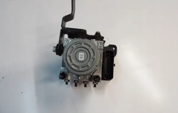 Hyundai i10 ABS Pump 58900B9800