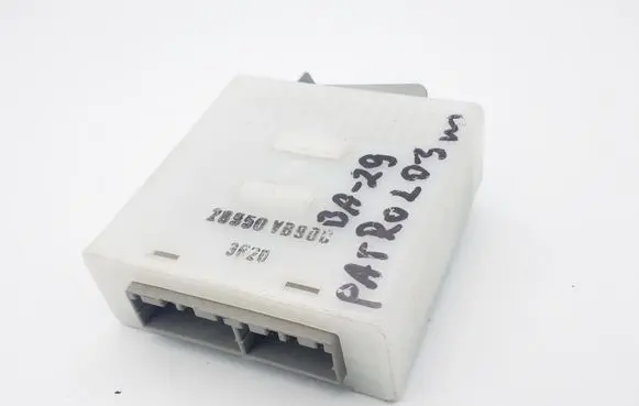 Nissan Patrol Y61 Other control units/modules 28550VB900