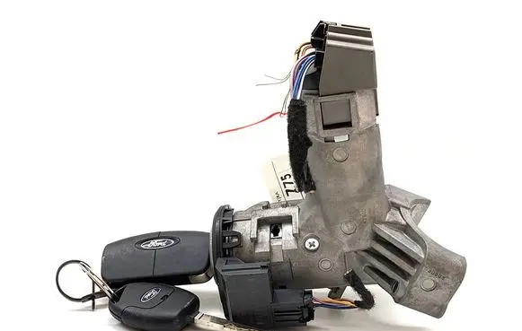 Ford Transit Courier Ignition lock 9V213F880ED