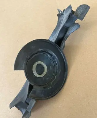 BMW 1 F20 F21 Engine compartment rubber 7307864 068510