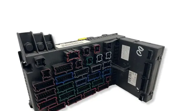 Mercedes-Benz ML W163 Fuse module 1635450016