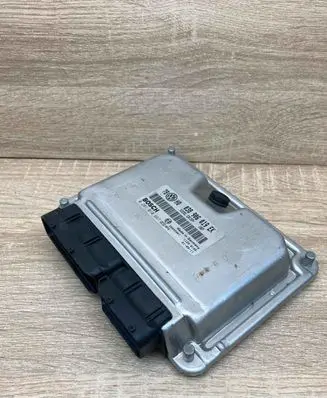 Volkswagen PASSAT B5.5 Engine control unit/module ECU 038906019EK 0281010667