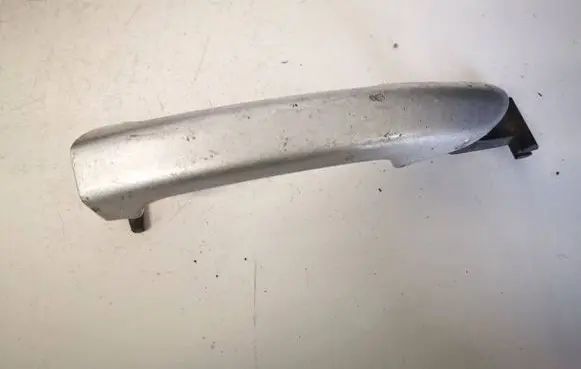 Volkswagen PASSAT B6 Front door exterior handle 3C0837210