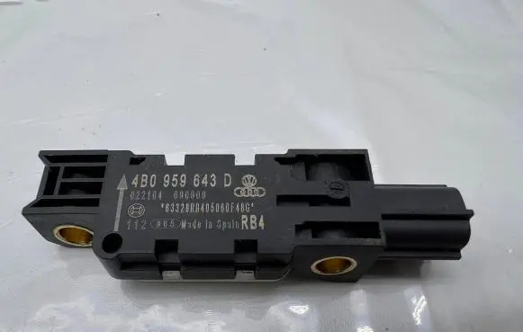 Audi A3 S3 8P Airbag deployment crash/impact sensor 4B0959643D