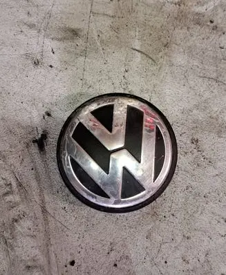 Volkswagen PASSAT B6 Original wheel cap 3B7601171