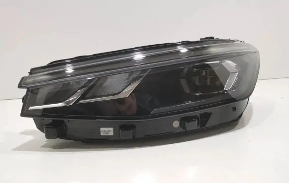 Volkswagen PASSAT B8 Headlight/headlamp 8991VR4000ZN LA15488 3J2941005