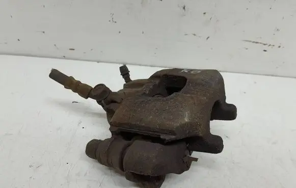 Toyota Prius (XW20) Rear brake caliper P83063