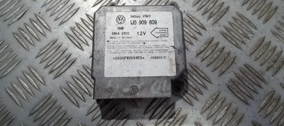 Volkswagen Golf IV Airbag control unit/module 1j0909609 5wk42800