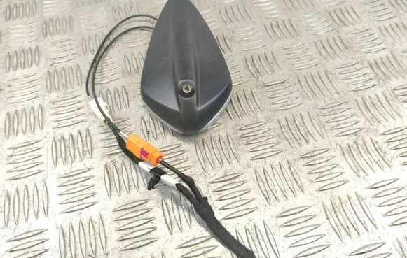 Citroen C4 III e-C4 Aerial GPS antenna 9835734280 20201226 421251063