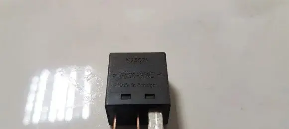 Volvo XC90 Other relay V23074 9441161