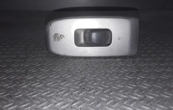 Mitsubishi Pajero Electric window control switch MR445659