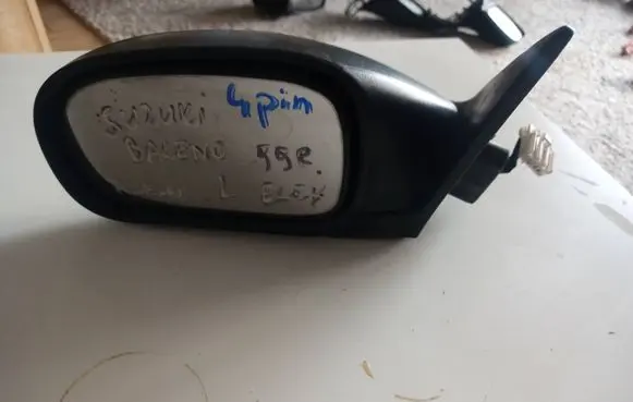 Suzuki Baleno EG Front door electric wing mirror