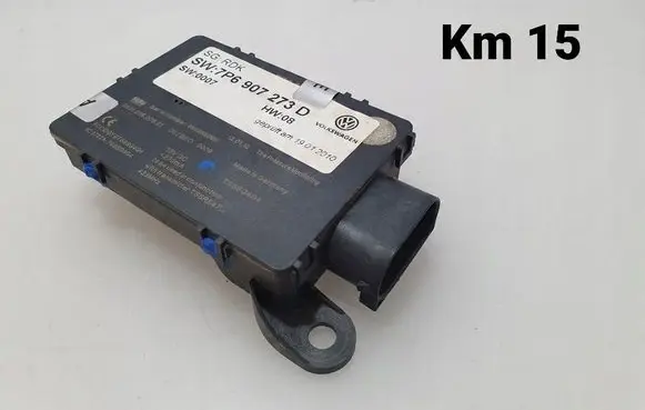 Volkswagen Touareg II Tire pressure control unit 7P6907273D