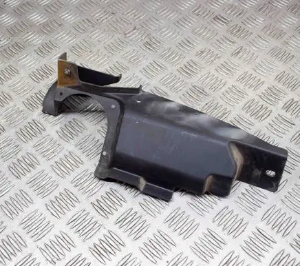Nissan NP300 Intercooler air guide/duct channel F97227