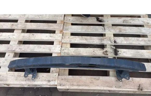 Volkswagen Polo Front bumper foam support bar 