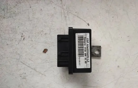 Coolant fan relay