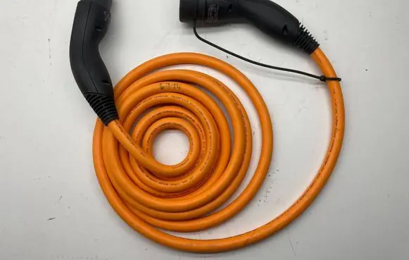 Toyota RAV 4 (XA50) Electric car charging cable 5555000241 PZ42DT0B14 M32T2PMSWSW