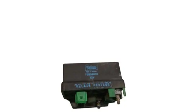 Citroen Xantia Glow plug pre-heat relay 73506802