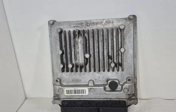 Mercedes-Benz B W246 W242 Engine control unit/module A6519007600 28391946