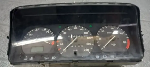 Volkswagen PASSAT B4 Speedometer (instrument cluster)