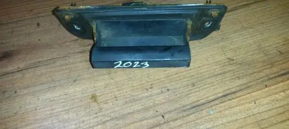 Nissan Almera Tino Tailgate/trunk/boot exterior handle Nenustatyta