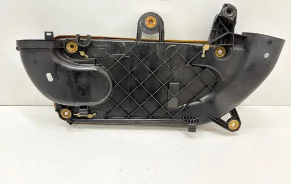BMW 5 F10 F11 Air filter box 7812462 11252010 01102103104105