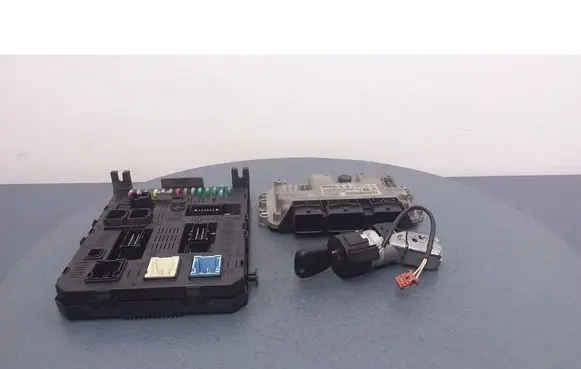 Peugeot 307 Engine control unit/module ECU 9663394680