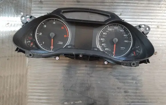 Audi A4 S4 B8 8K Speedometer (instrument cluster) 8K0920980
