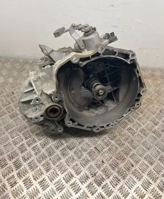 Chevrolet Trax Manual 6 speed gearbox 55569878