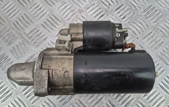 Mercedes-Benz CLS C219 Starter motor 0001115005 1121510001