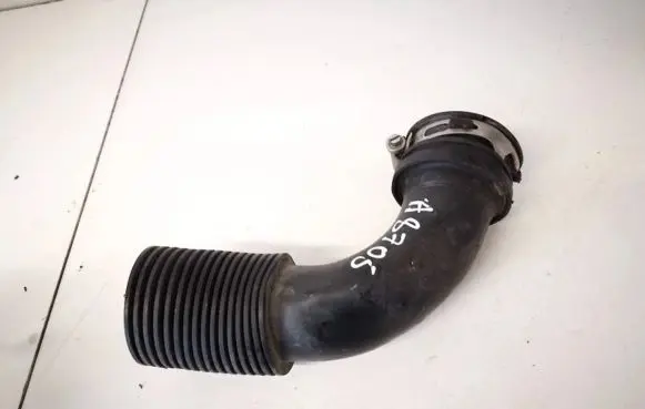 Ford Focus Air intake hose/pipe 1097281s01