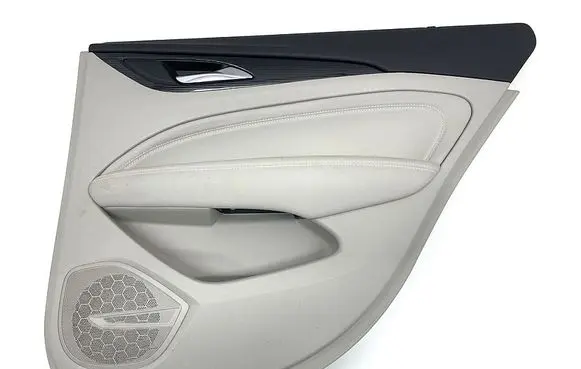 Opel Insignia B Coupe rear side trim panel 39031174