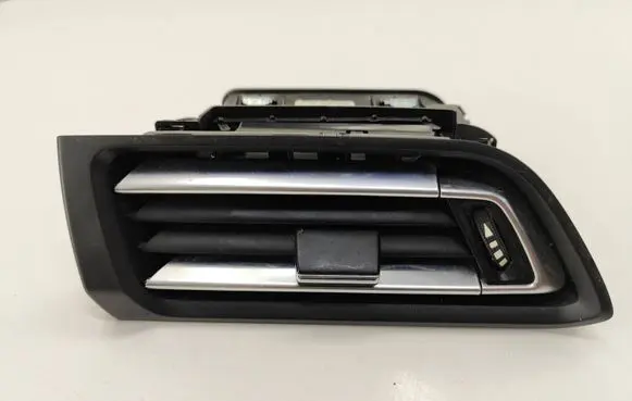 Peugeot 308 Dashboard side air vent grill/cover trim 96778765 1303818X