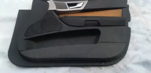 Front door card panel trim