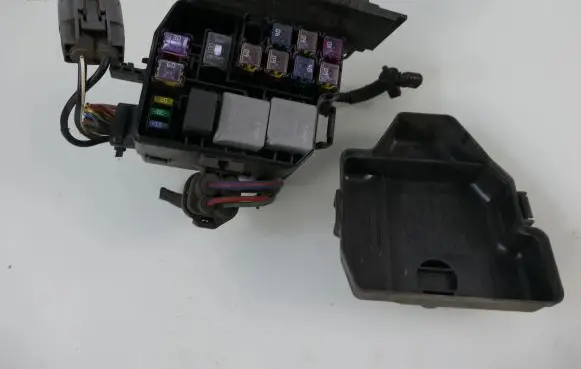 Mazda 2 Fuse box set