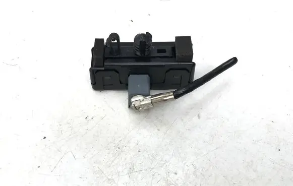 Audi A3 8Y Aerial antenna amplifier 5B4035510