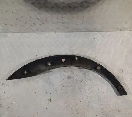 Volvo XC70 Rear arch trim 8620132