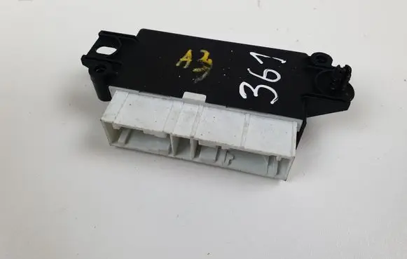 Audi A3 S3 8V Parking PDC control unit/module 5Q0919294J