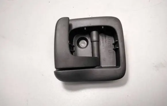 Volvo V70 Engine bonnet (hood) release handle 9483312