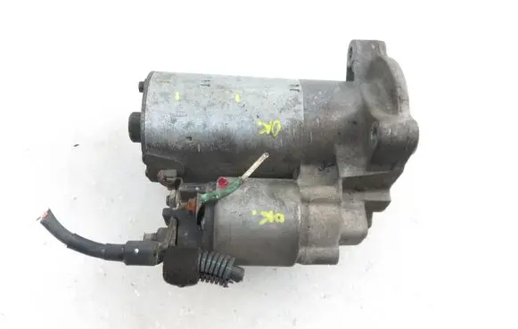 Peugeot 207 Starter motor 9647982880