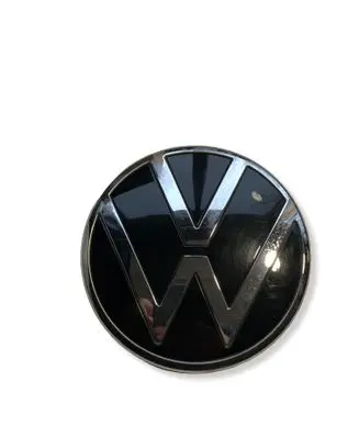Volkswagen Jetta VII Manufacturers badge/model letters 17A853630A