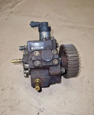 Suzuki SX4 Fuel injection high pressure pump 9683703780 0445010102