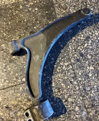 Opel Vectra C Front lower control arm/wishbone