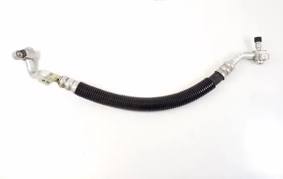 Jeep Grand Cherokee Air conditioning (A/C) pipe/hose 68161176AA