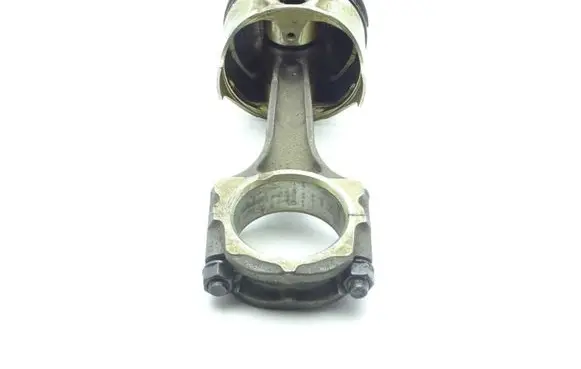 KIA Clarus Piston with connecting rod