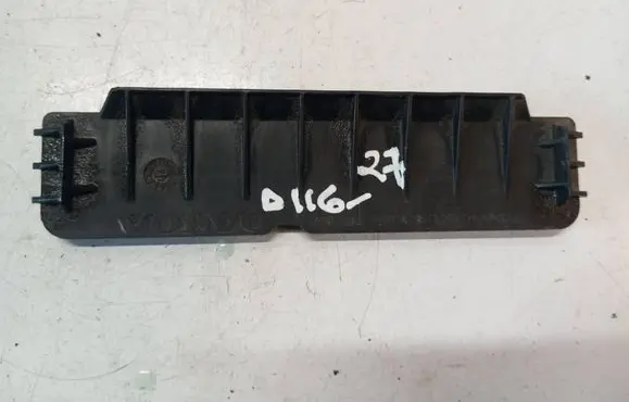 Volvo V40 Battery tray 31301935